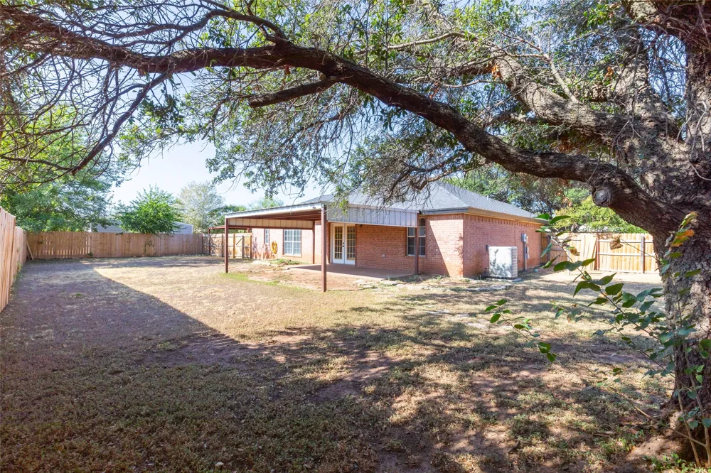 717 Groves Road Tuscola, TX 79562