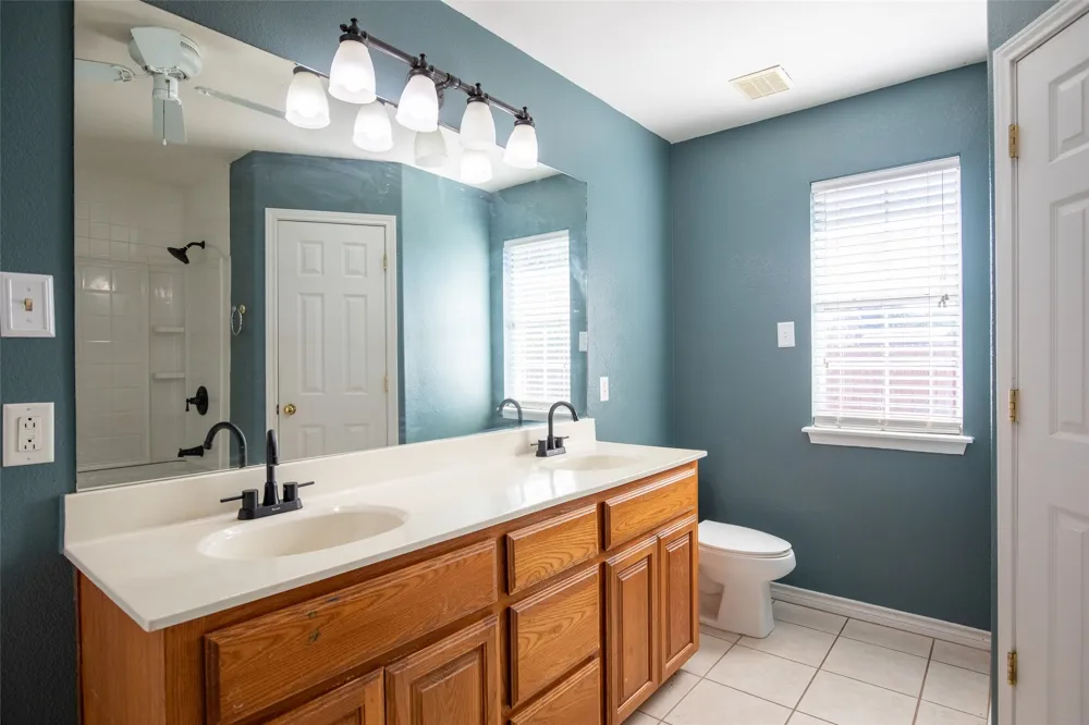 717 Groves Road Tuscola, TX 79562