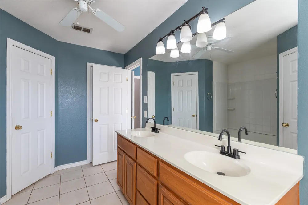 717 Groves Road Tuscola, TX 79562