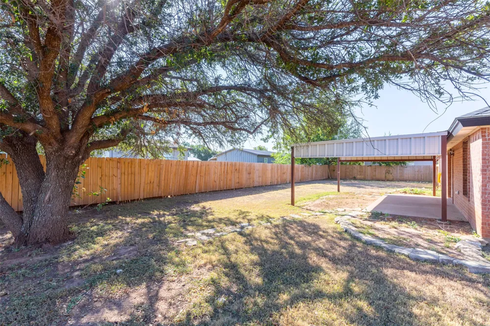 717 Groves Road Tuscola, TX 79562