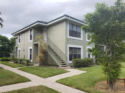 8761 NW 39TH STREET #8761