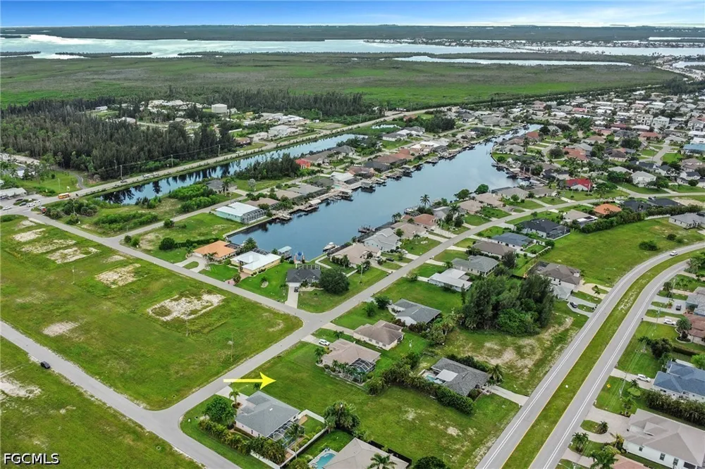 SW 7th Lane Cape Coral, FL 33991