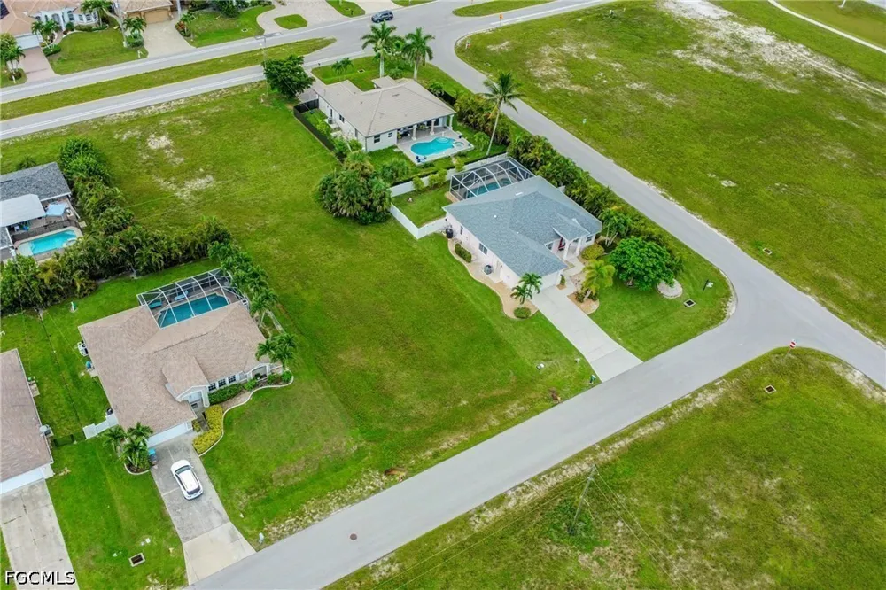 SW 7th Lane Cape Coral, FL 33991
