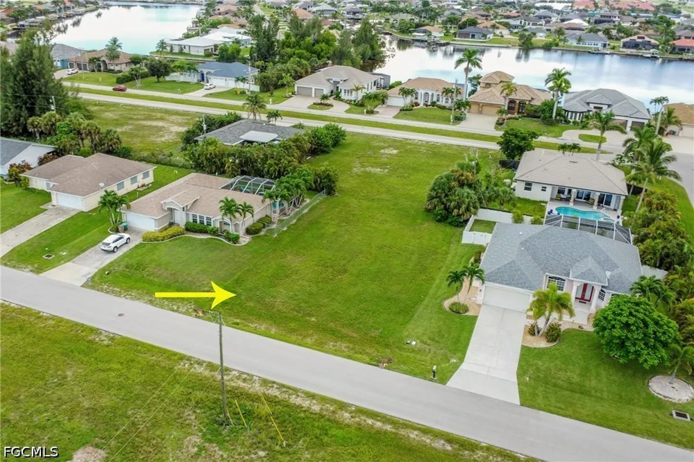 SW 7th Lane Cape Coral, FL 33991
