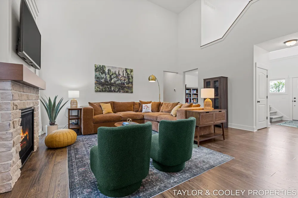 8129 Honeysuckle Hill Court SE Grand Rapids, MI 49512