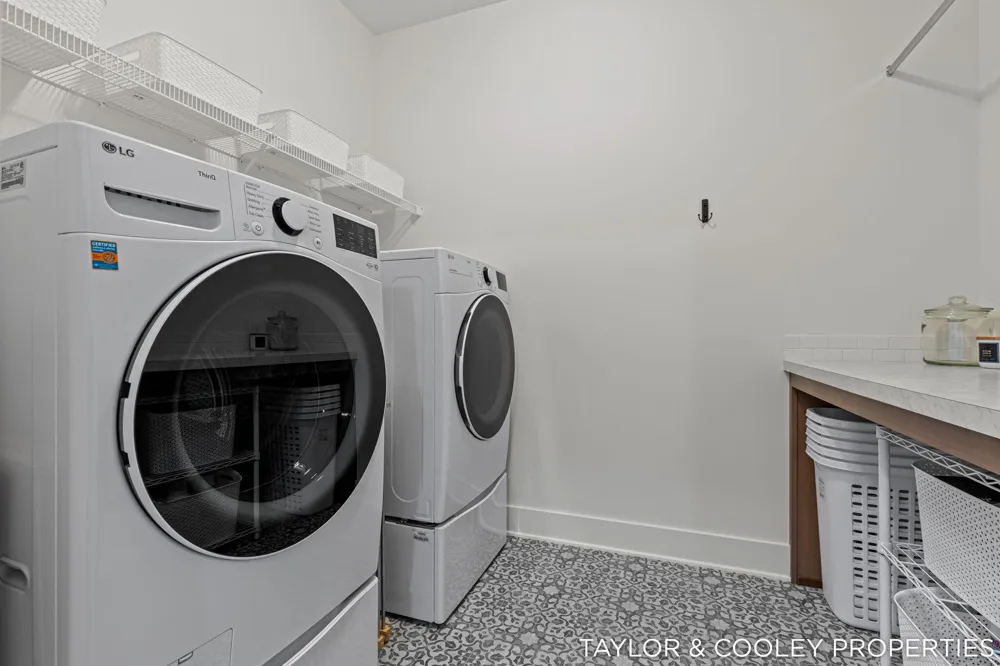 8129 Honeysuckle Hill Court SE Grand Rapids, MI 49512