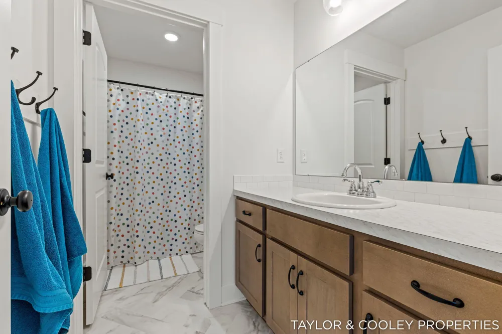 8129 Honeysuckle Hill Court SE Grand Rapids, MI 49512
