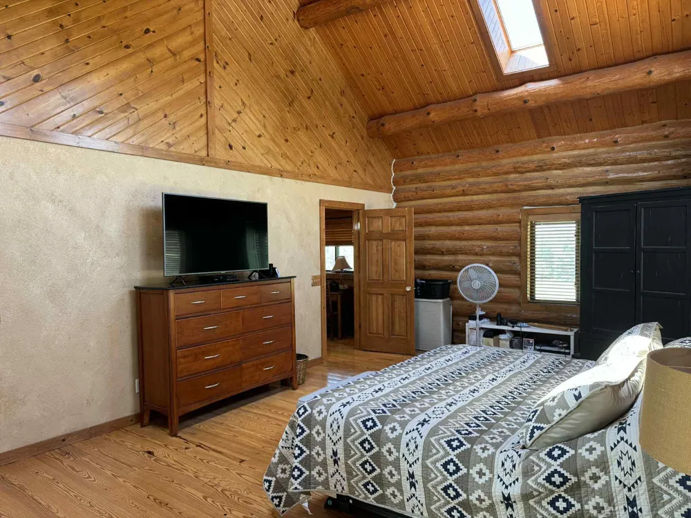 6294 100th Avenue Evart, MI 49631