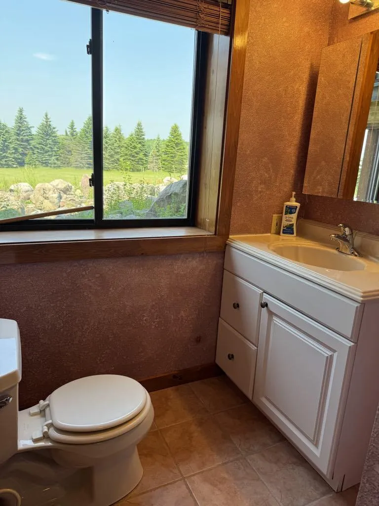 6294 100th Avenue Evart, MI 49631