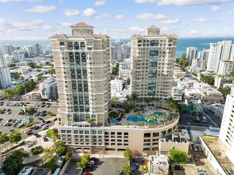 103 AVENIDA DE DIEGO #1906 South