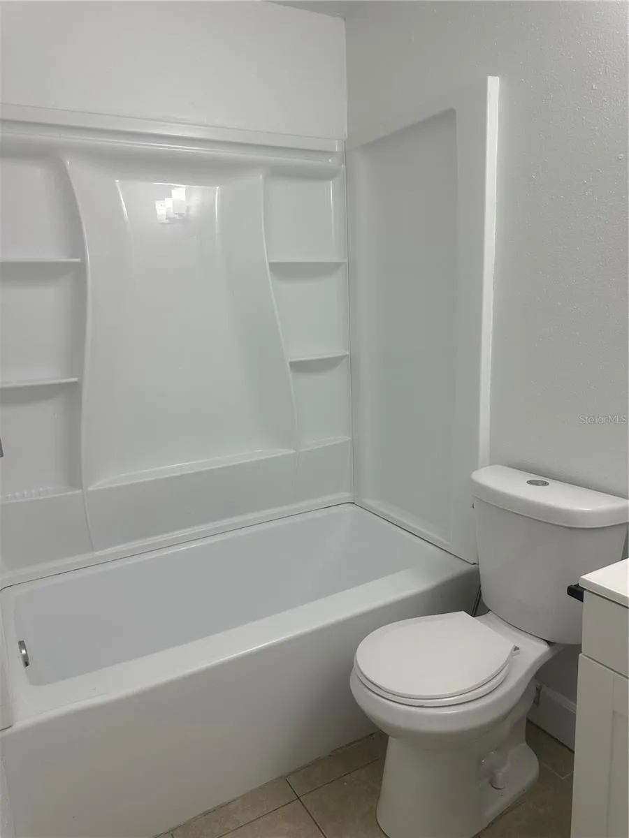 8434 CAMDEN STREET #D Tampa, FL 33614