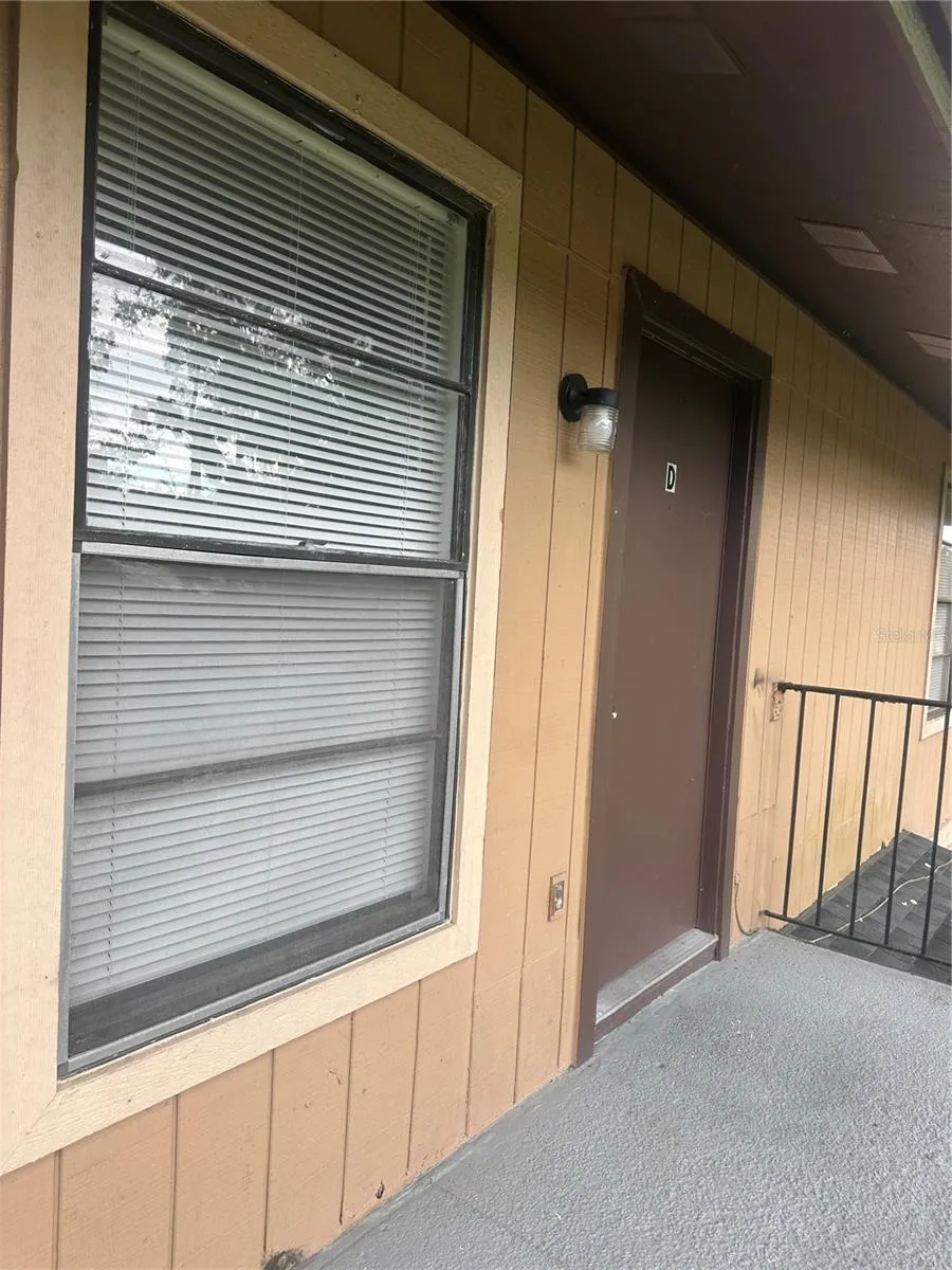 8434 CAMDEN STREET #D Tampa, FL 33614