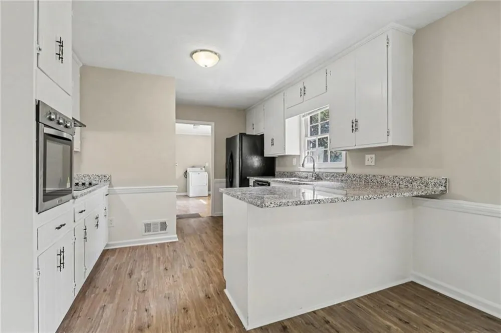 5139 Presley Drive Flowery Branch, GA 30542