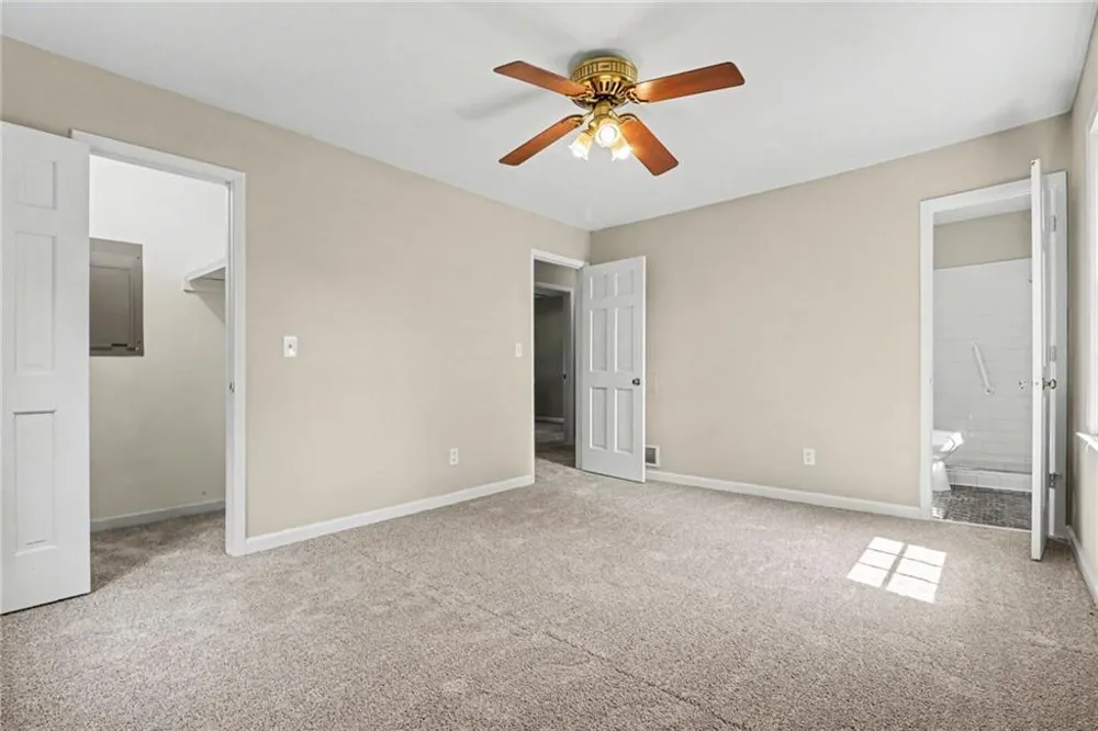5139 Presley Drive Flowery Branch, GA 30542