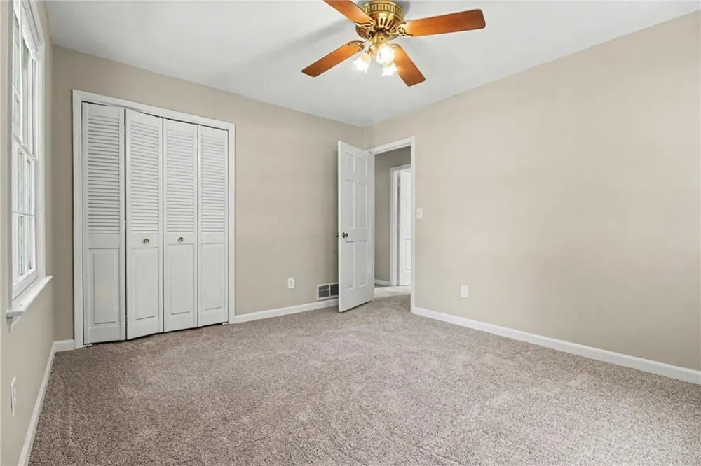 5139 Presley Drive Flowery Branch, GA 30542