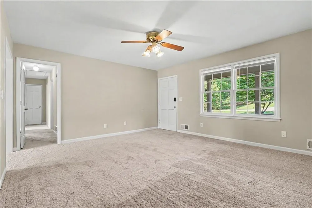 5139 Presley Drive Flowery Branch, GA 30542