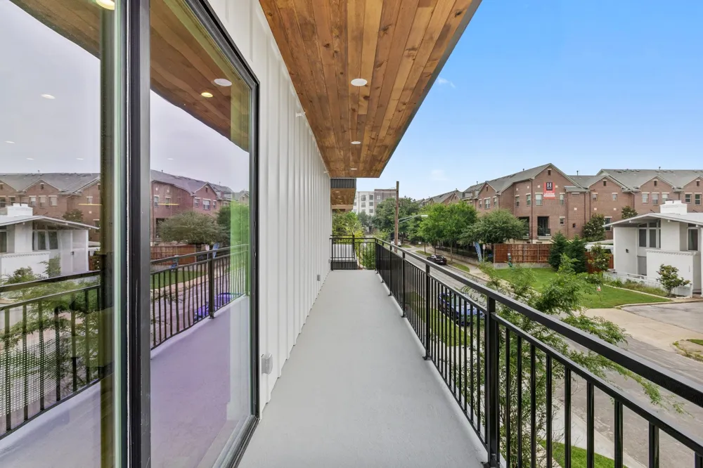 4330 Dickason Avenue #102 Dallas, TX 75219