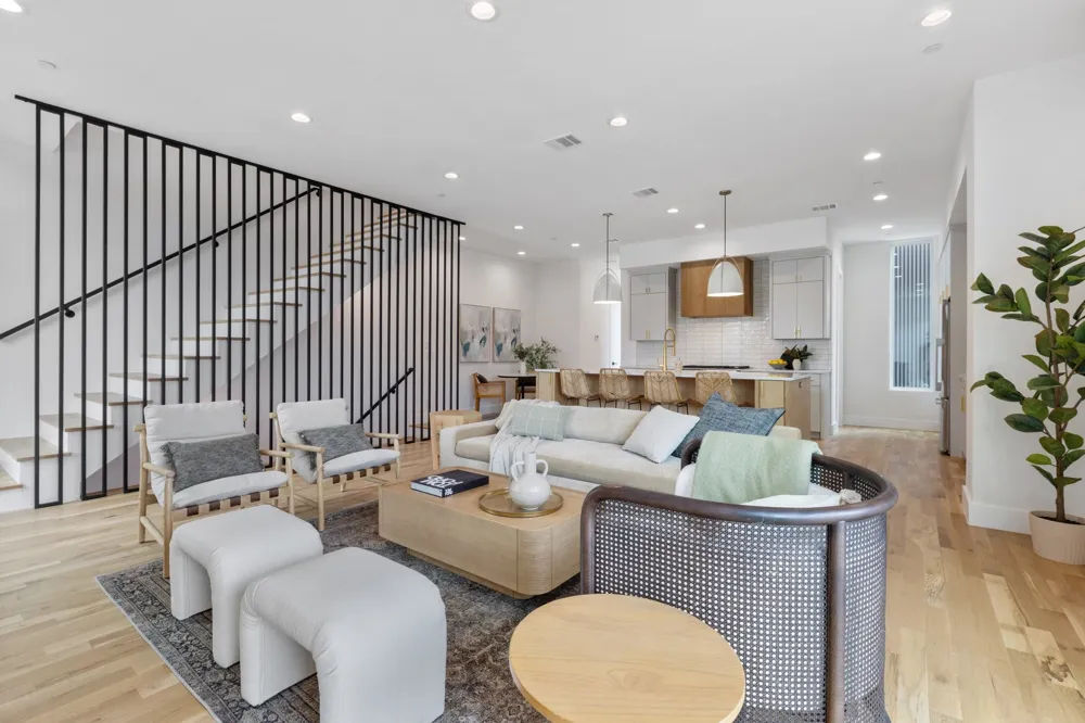 4330 Dickason Avenue #102 Dallas, TX 75219