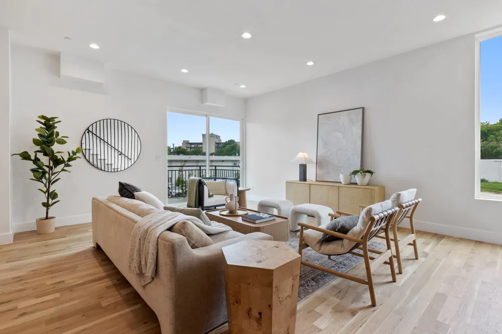 4330 Dickason Avenue #102 Dallas, TX 75219