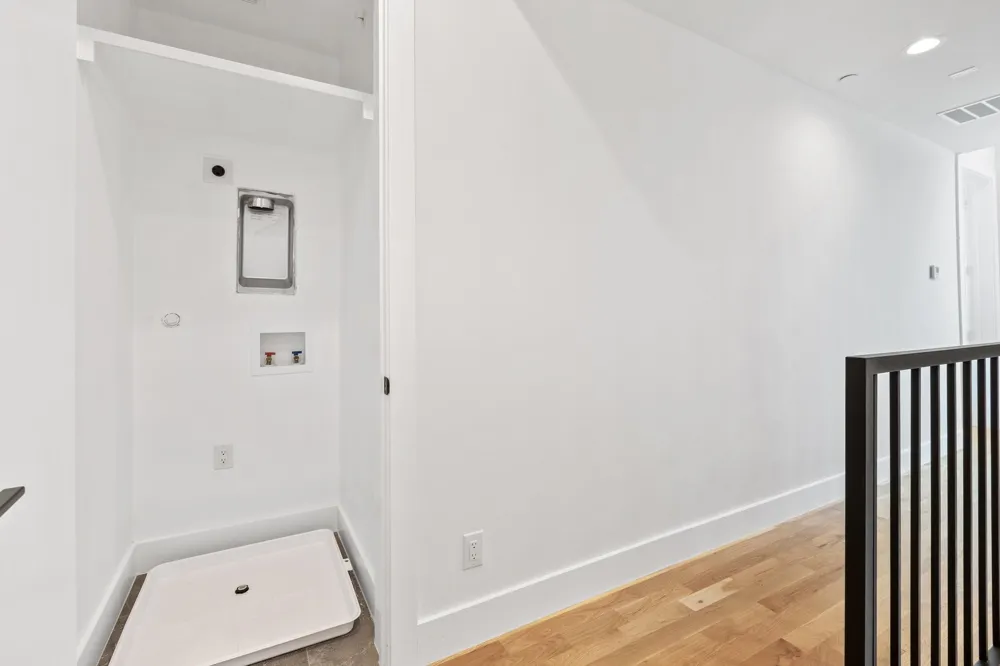 4330 Dickason Avenue #102 Dallas, TX 75219