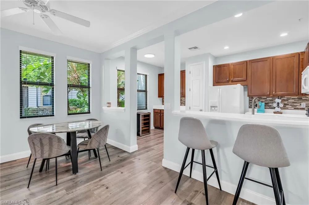 1391 Santiago Circle #902 Naples, FL 34113