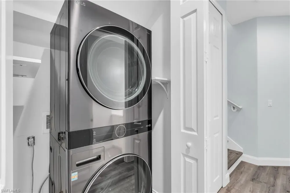 1391 Santiago Circle #902 Naples, FL 34113