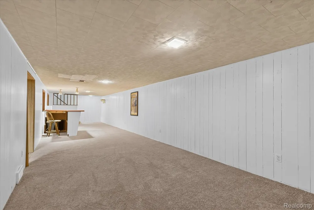 1910 Alton Circle Commerce Charter Township, MI 48390