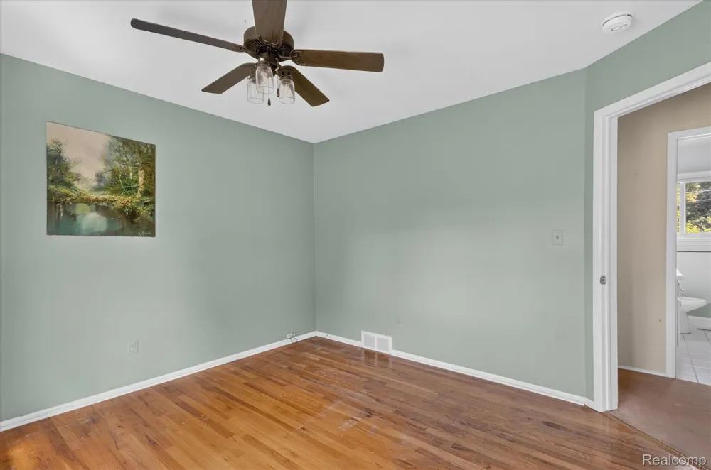 1910 Alton Circle Commerce Charter Township, MI 48390