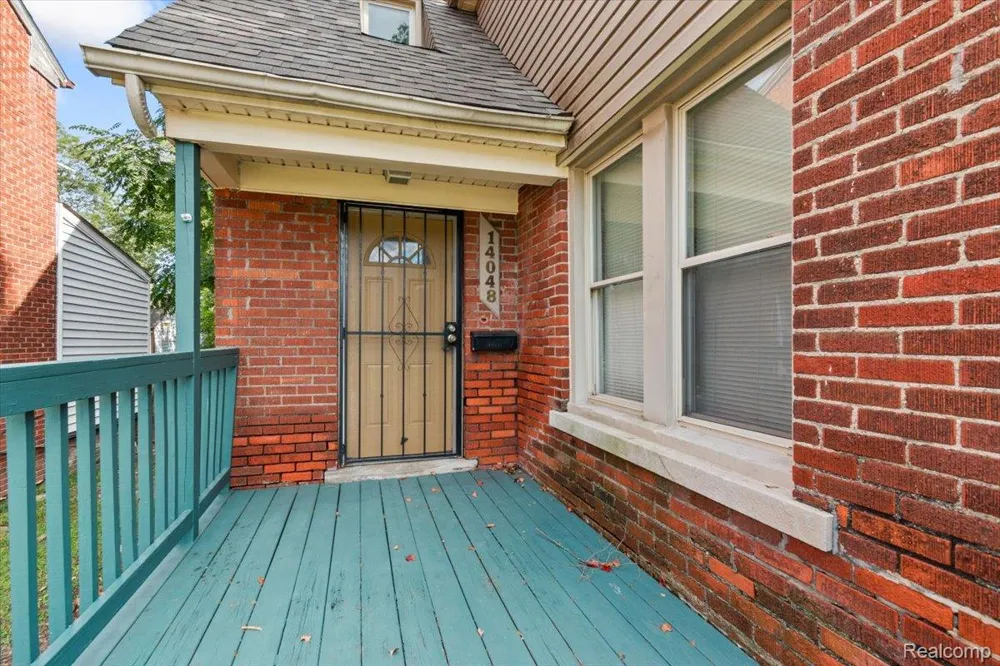14048 Rosemont Avenue Detroit City, MI 48223