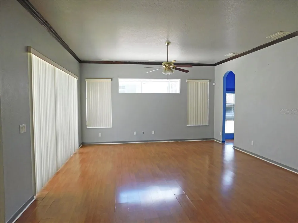 2412 BLUE STONE COURT Valrico, FL 33594