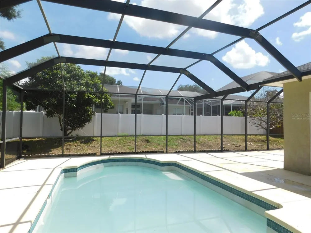 2412 BLUE STONE COURT Valrico, FL 33594