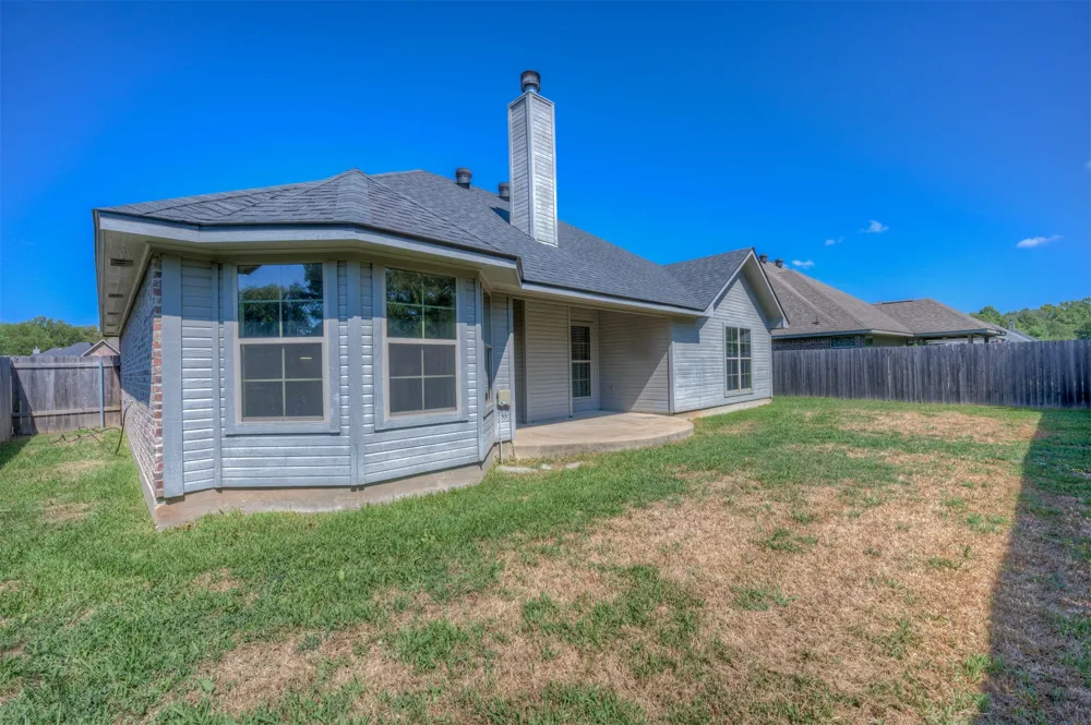 149 Lola Circle Benton, LA 71006