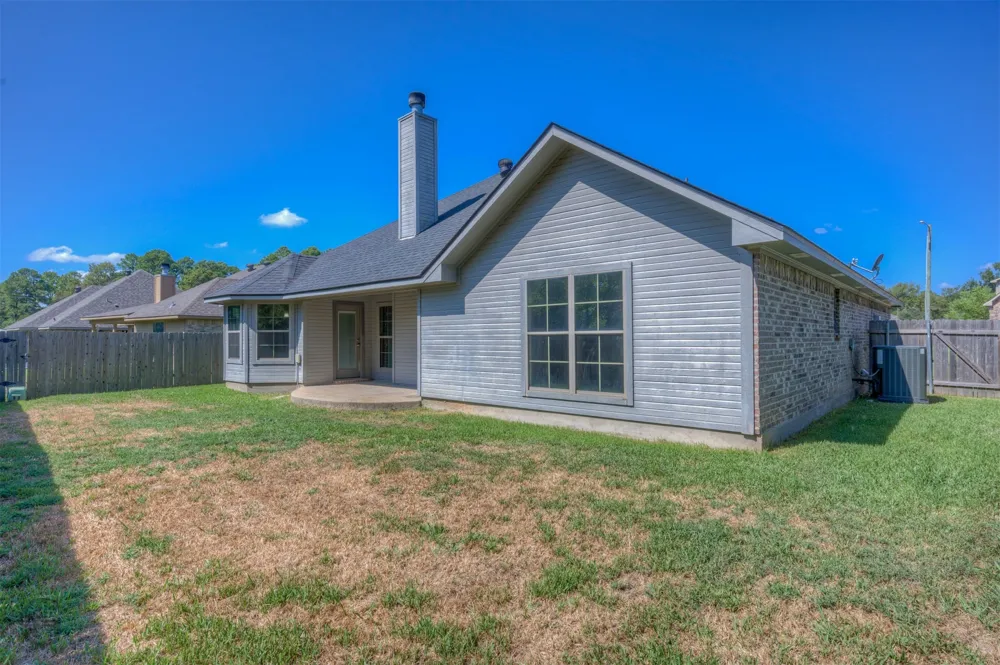 149 Lola Circle Benton, LA 71006
