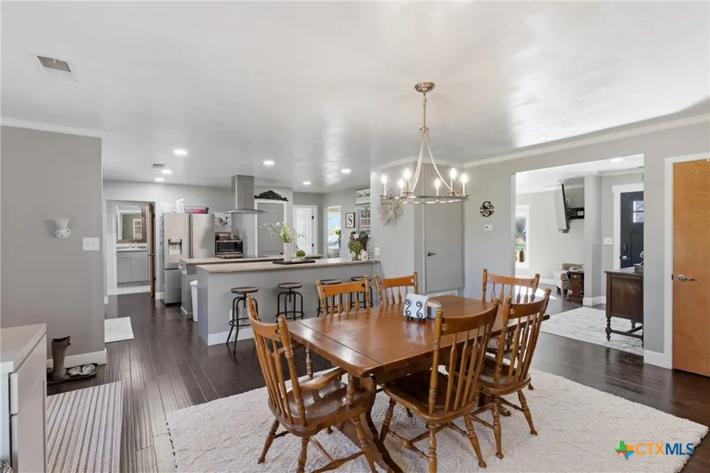 1115 County Road 2102 Lometa, TX 76853