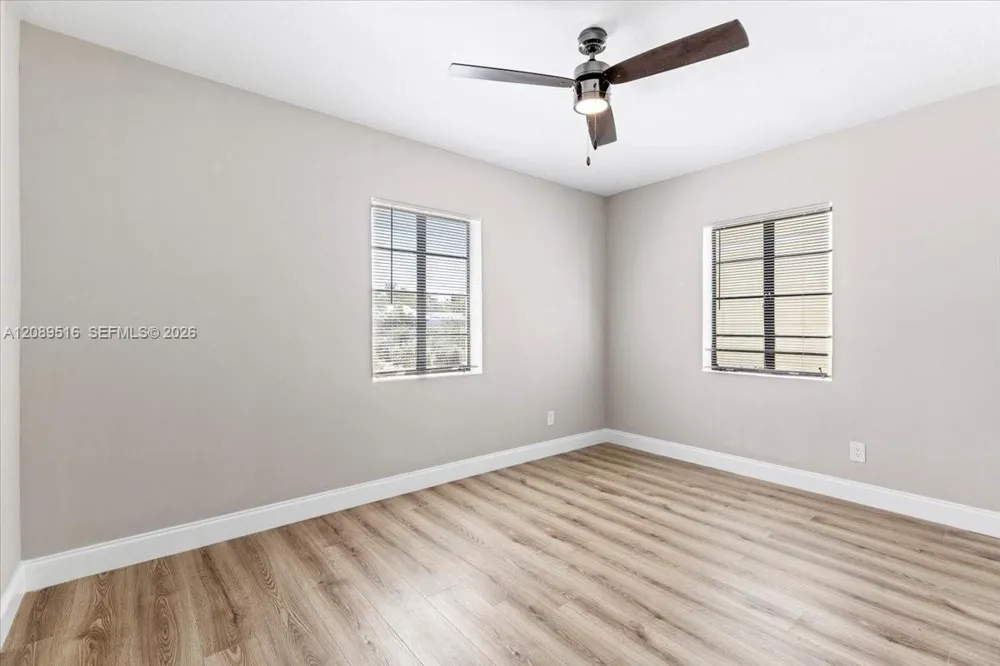 1227 Ocean Breeze Lake Worth, FL 33460