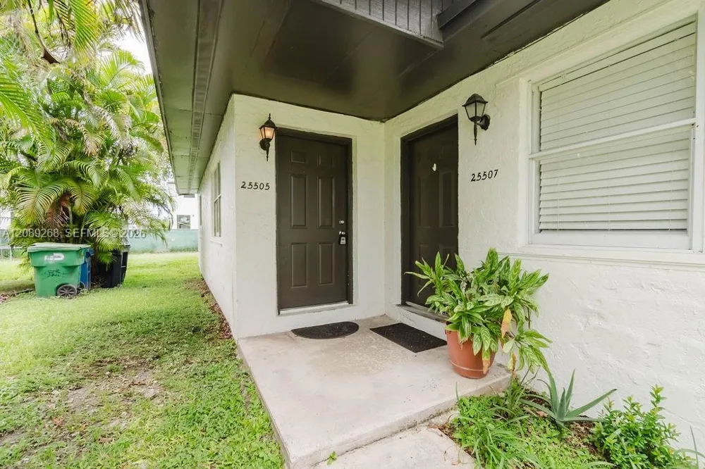 25505 SW 108th Ave #25505 Homestead, FL 33032