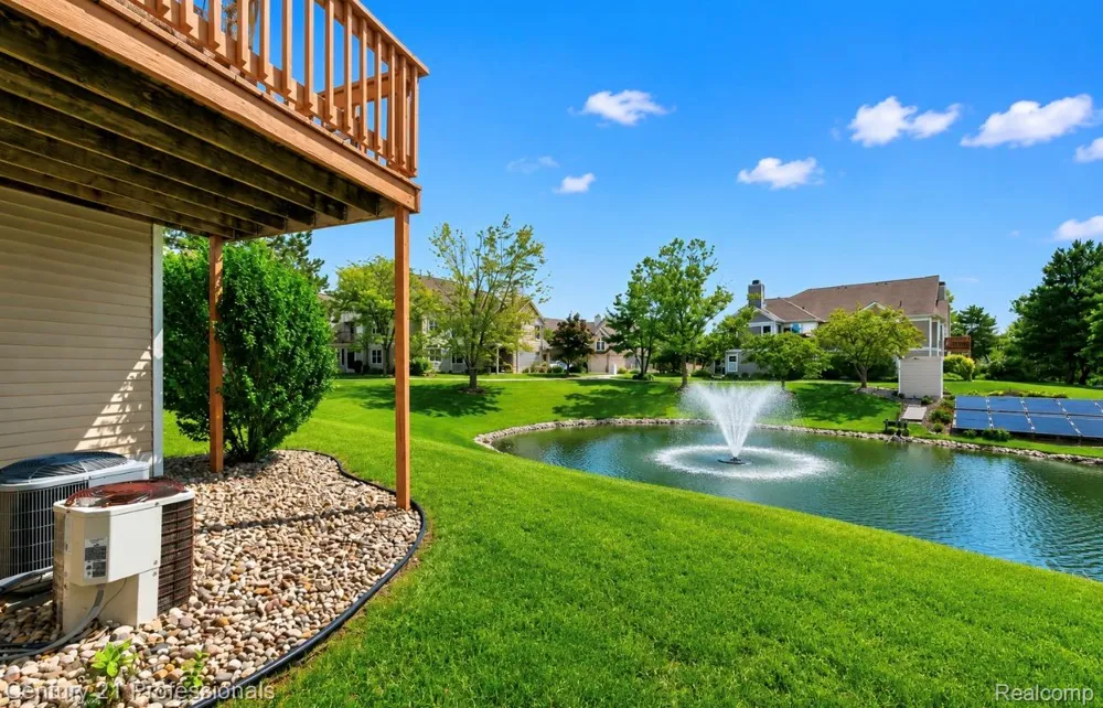 1737 Coburn Court Ann Arbor City, MI 48108