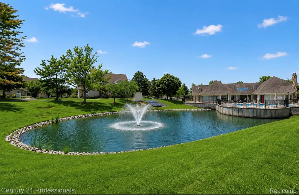 1737 Coburn Court Ann Arbor City, MI 48108