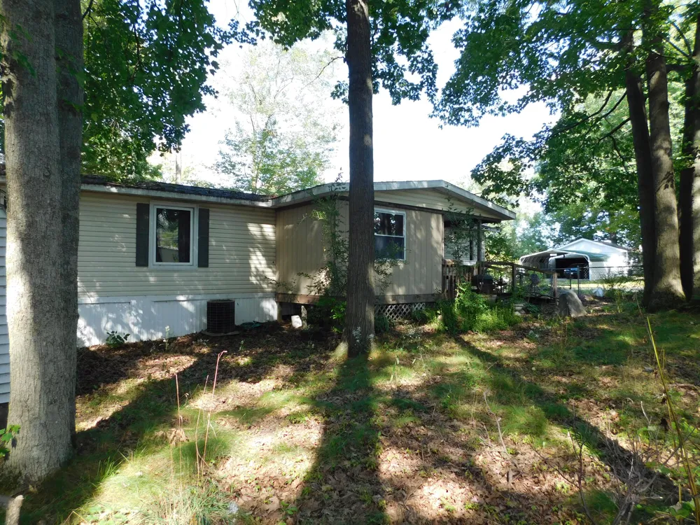 304 Magellan Avenue Roscommon Township, MI 48629
