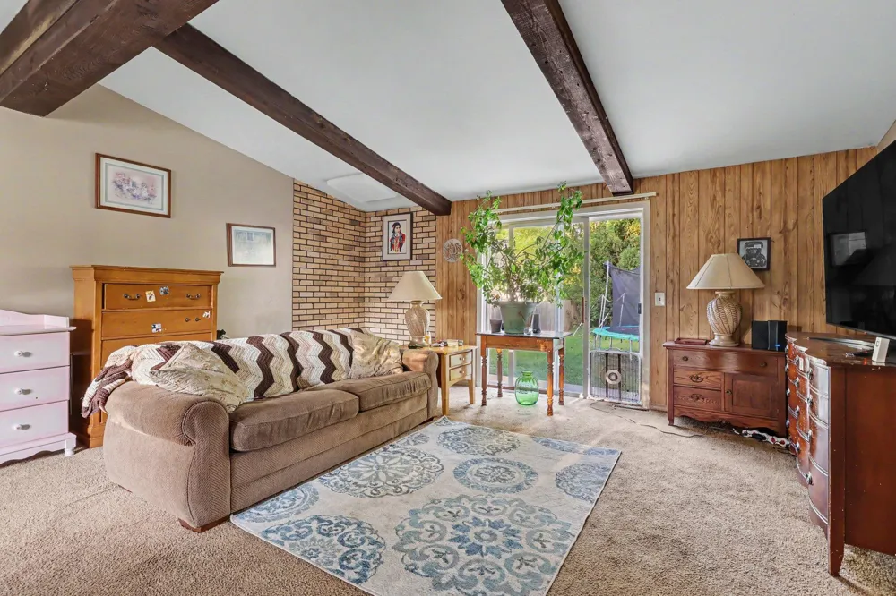 6316 Peachtree Street Portage City, MI 49024