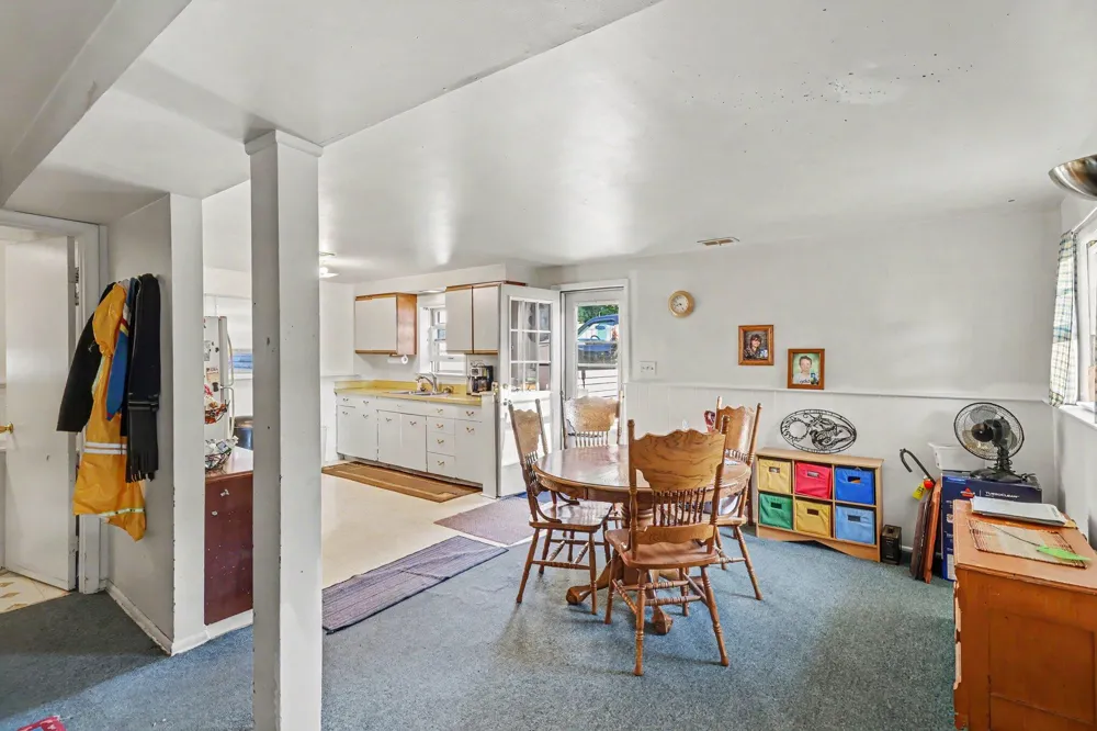 6316 Peachtree Street Portage City, MI 49024