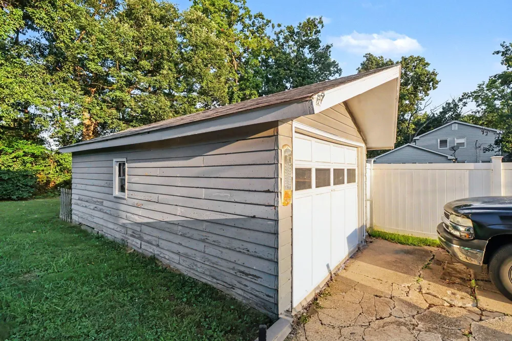 6316 Peachtree Street Portage City, MI 49024