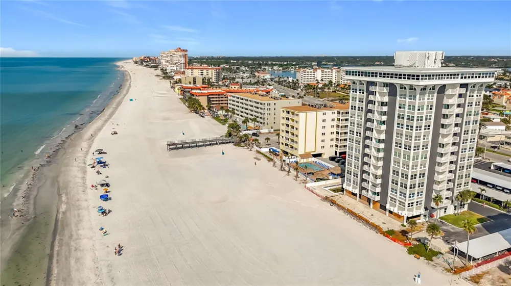 17408 GULF BLVD #1302 Redington Shores, FL 33708