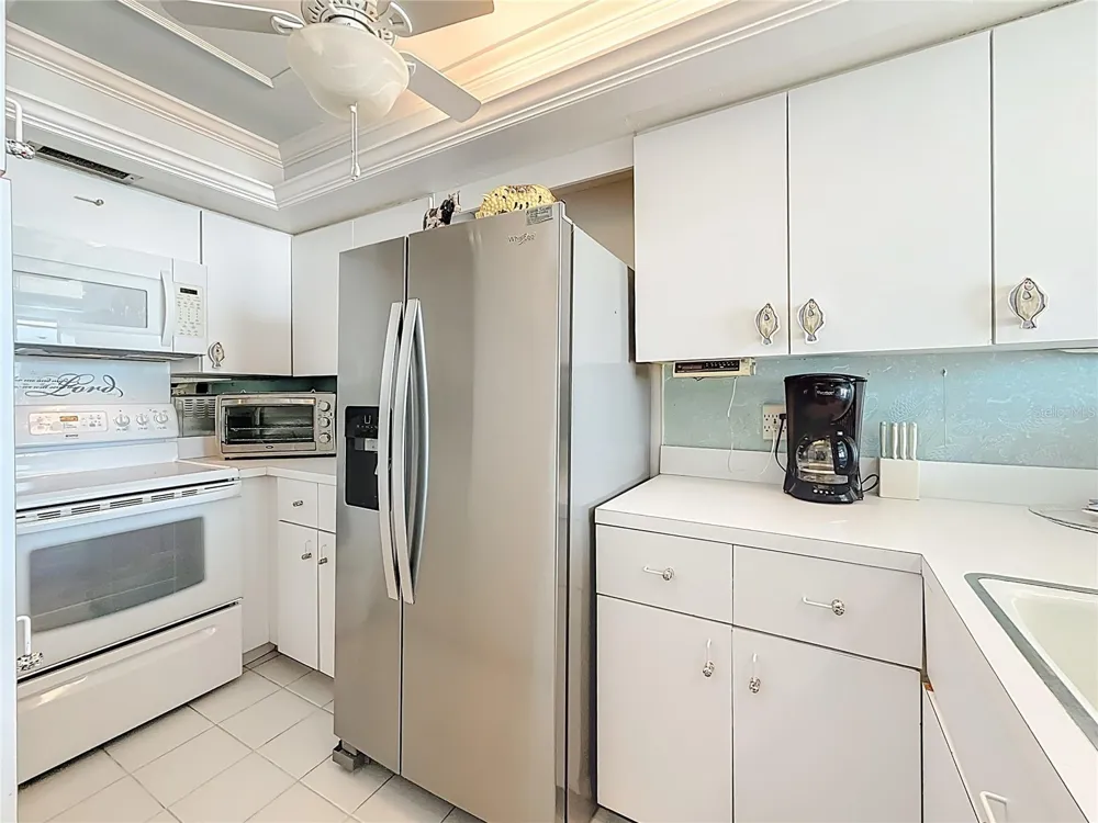 17408 GULF BLVD #1302 Redington Shores, FL 33708