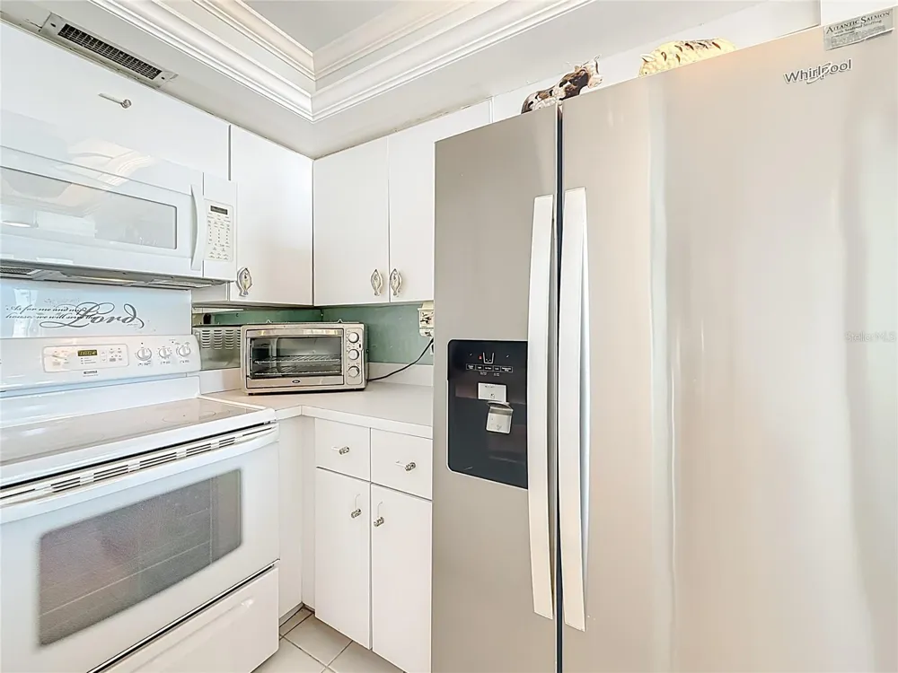 17408 GULF BLVD #1302 Redington Shores, FL 33708
