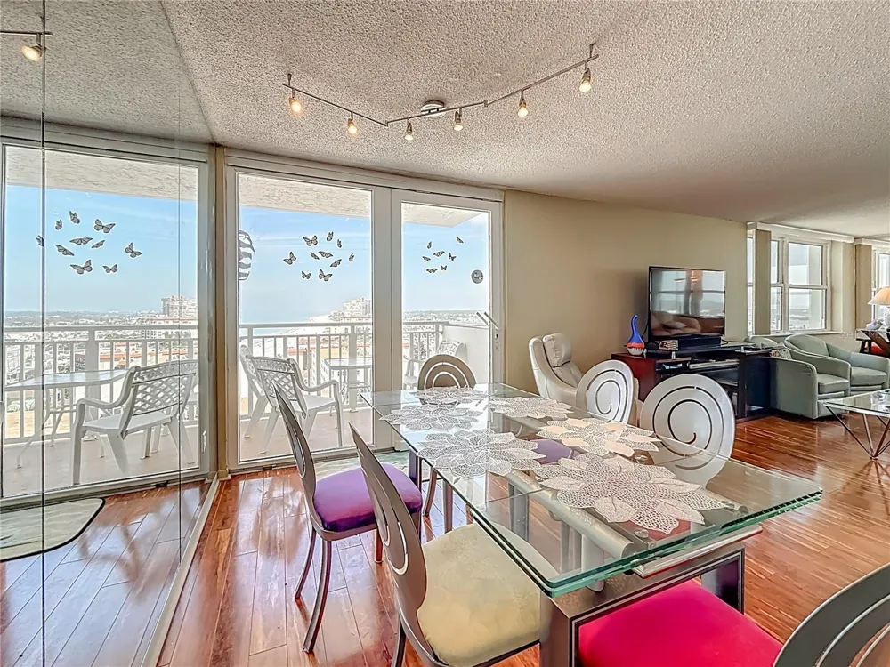 17408 GULF BLVD #1302 Redington Shores, FL 33708