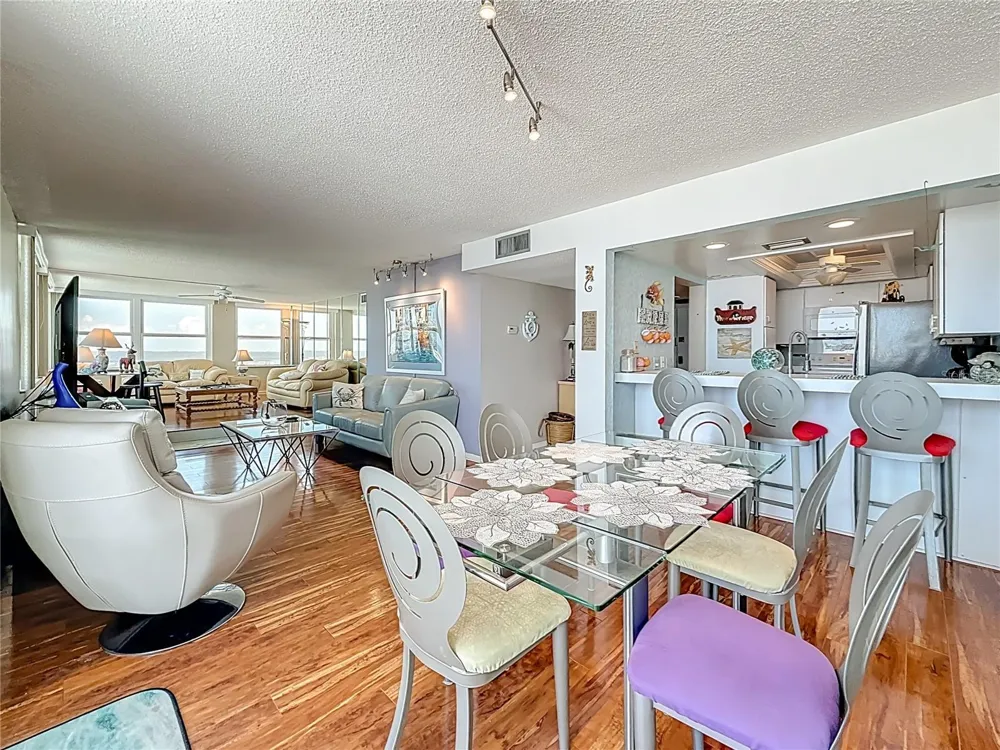 17408 GULF BLVD #1302 Redington Shores, FL 33708