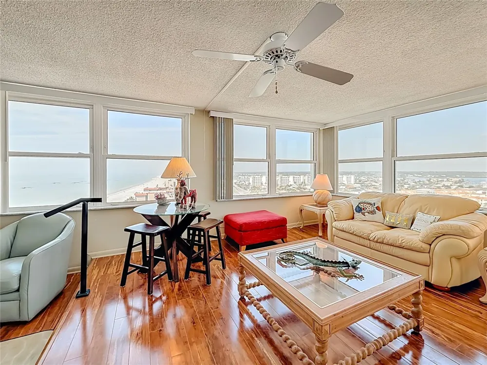 17408 GULF BLVD #1302 Redington Shores, FL 33708