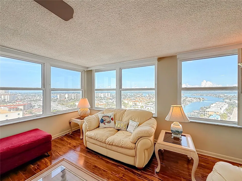 17408 GULF BLVD #1302 Redington Shores, FL 33708