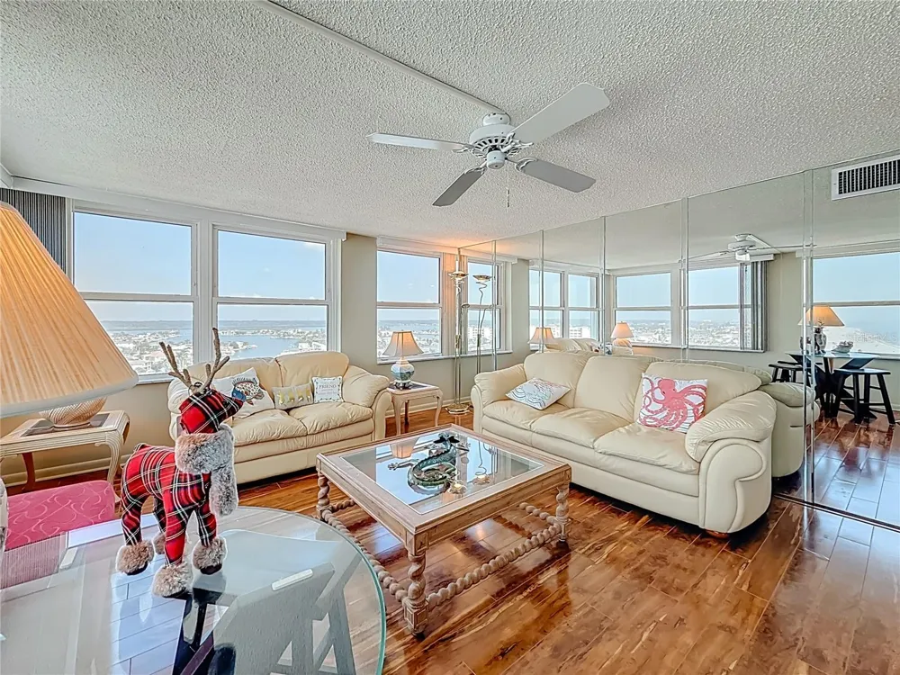 17408 GULF BLVD #1302 Redington Shores, FL 33708